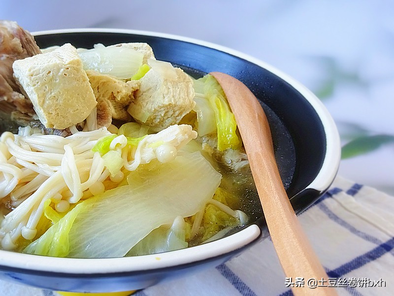 最喜歡這一鍋燉，用這幾樣食材，鮮香味美，怎麼吃都不會胖