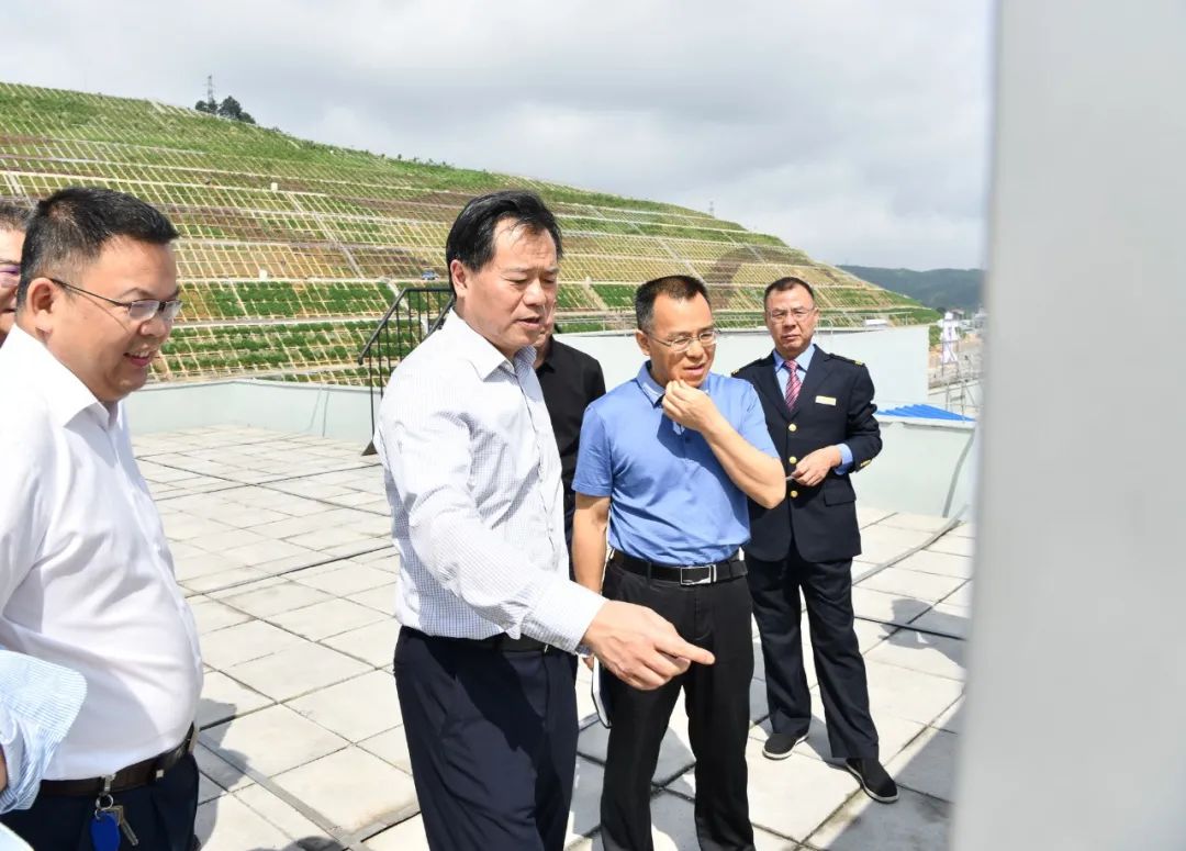 ​石希欣在调研张吉怀铁路建设时指出 加强“路地”协调联动 全力以赴确保如期建成通车