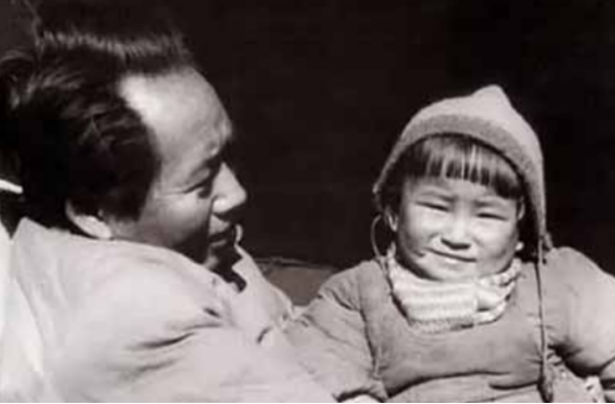 60年经济不好，尹荆山：毛主席女儿李讷，真的不能特殊关照一下吗