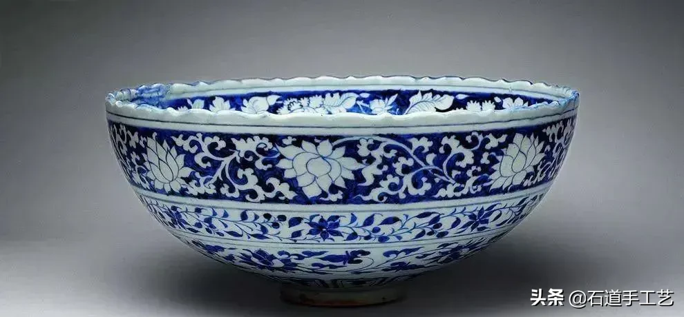 Appreciation of Selected Porcelain in Yuan Dynasty