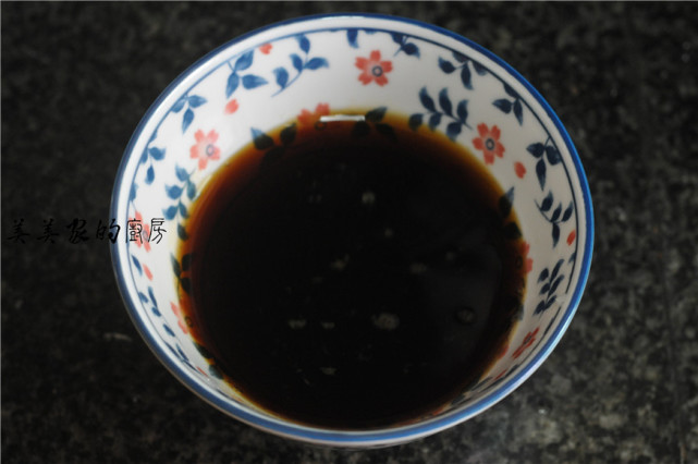 吃了30年茄子，這做法還是第一次見，細嫩噴香，比紅燒肉還好吃