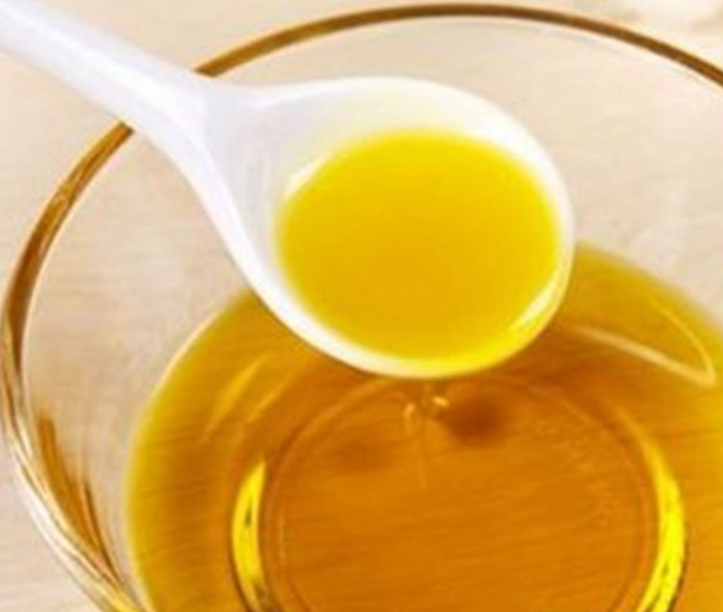 No need to go out and buy pepper oil, teach you how to make it at home, it is fragrant and hemp, pure taste