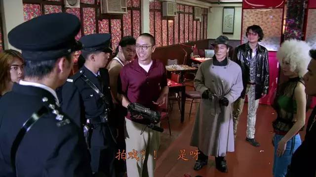 香港版的《低俗小说》，片长99分钟，笑点超过99个，内容太有脑洞