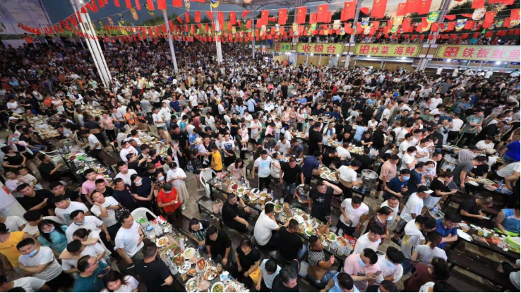 山东青岛：第31届青岛国际啤酒节城阳区会场亮点纷呈