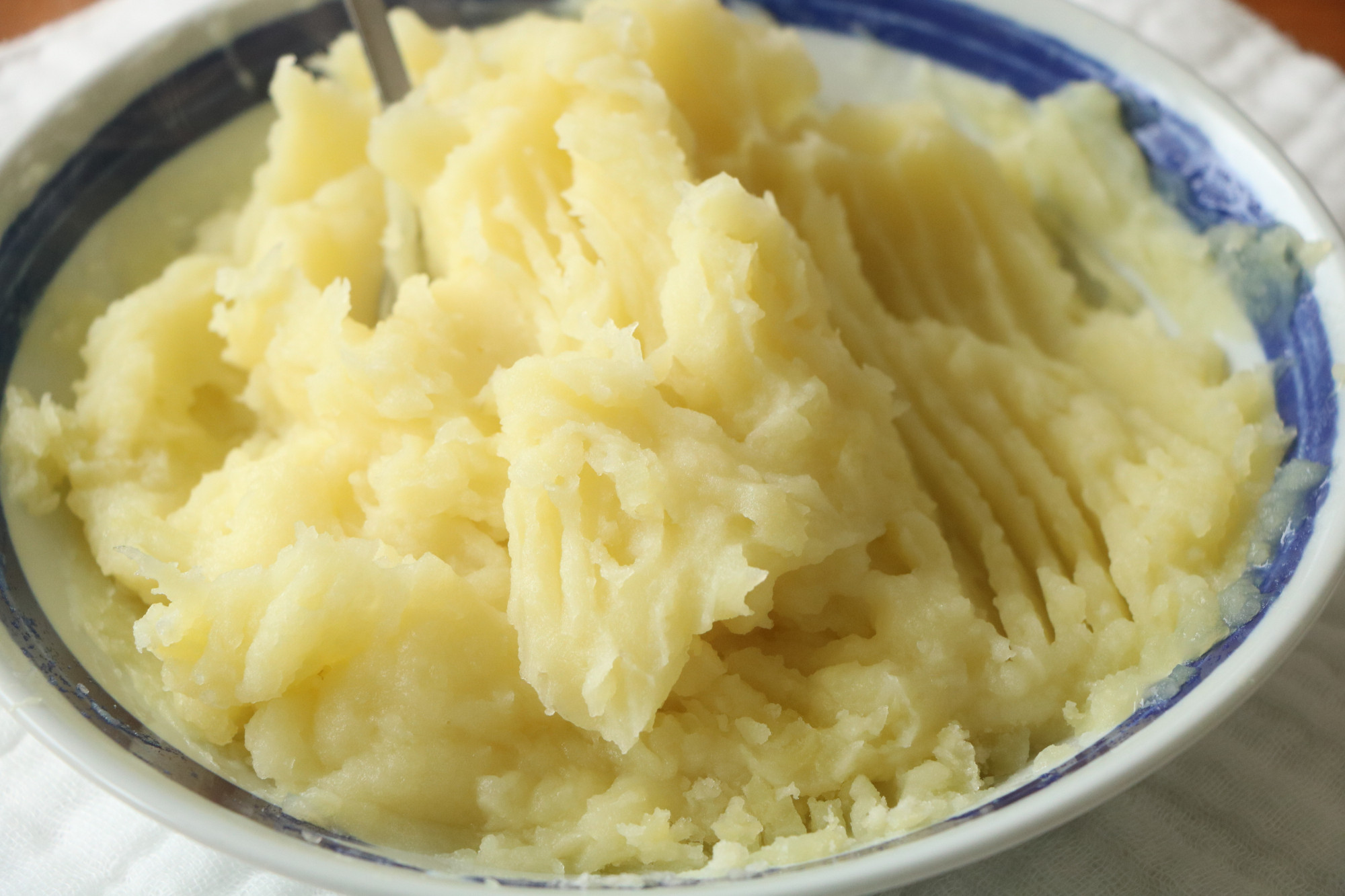 年夜飯必做的硬菜，顏值高上檔次，咬一口爆漿又拉絲，孩子超愛吃