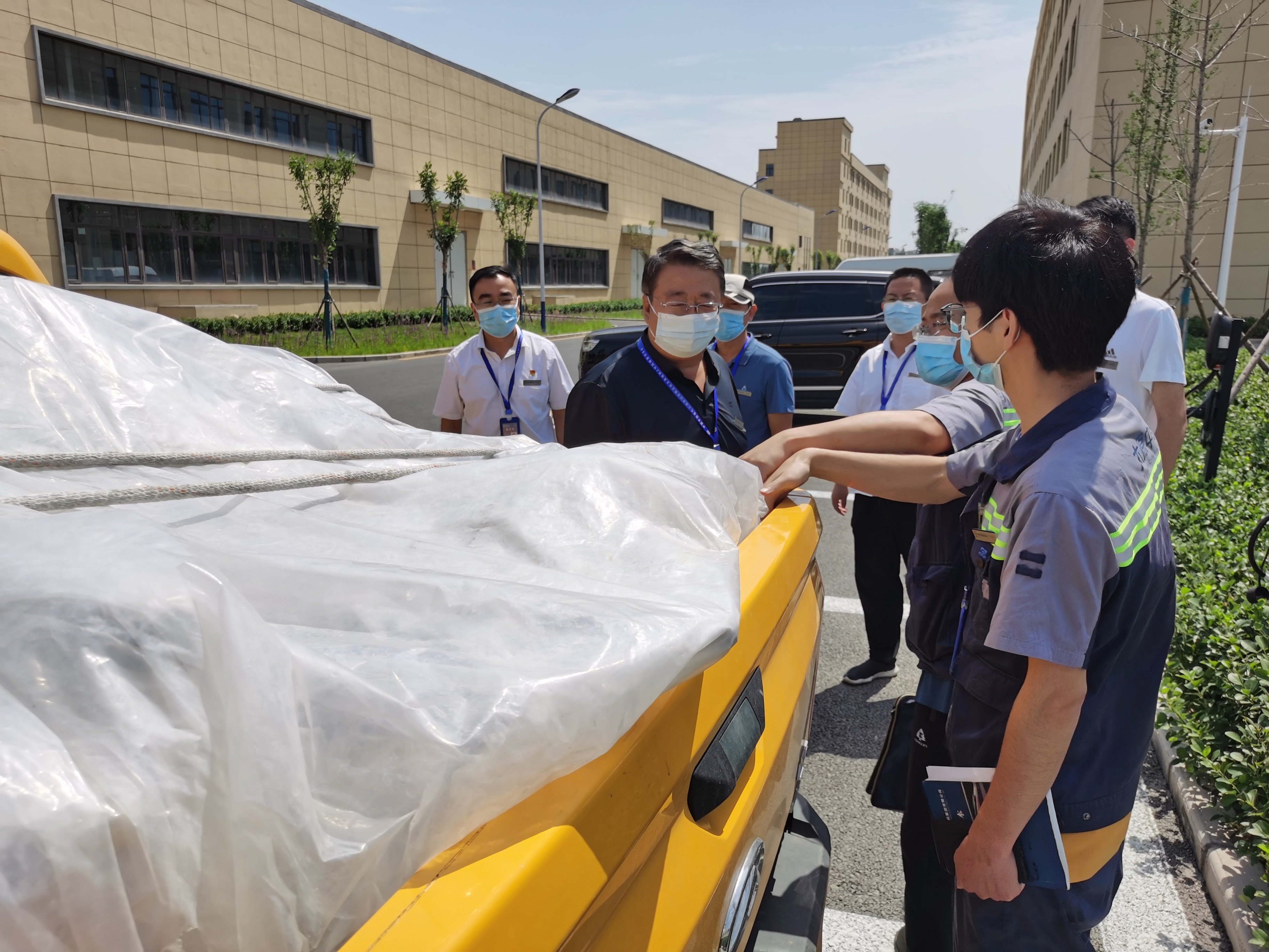 中铁电气化局北京电化公司对太原地铁2号维管项目进行安全大检查