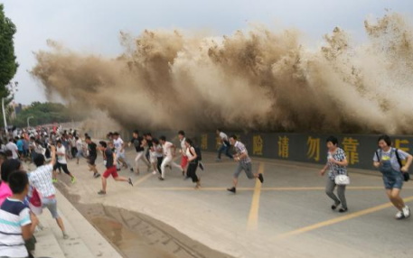 为什么钱塘江在农历八月十五潮汐最大
