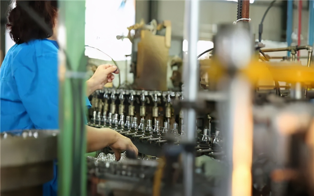 年产9000万颗｜丰煜照明李付红：致力于成为民族品牌的实践者