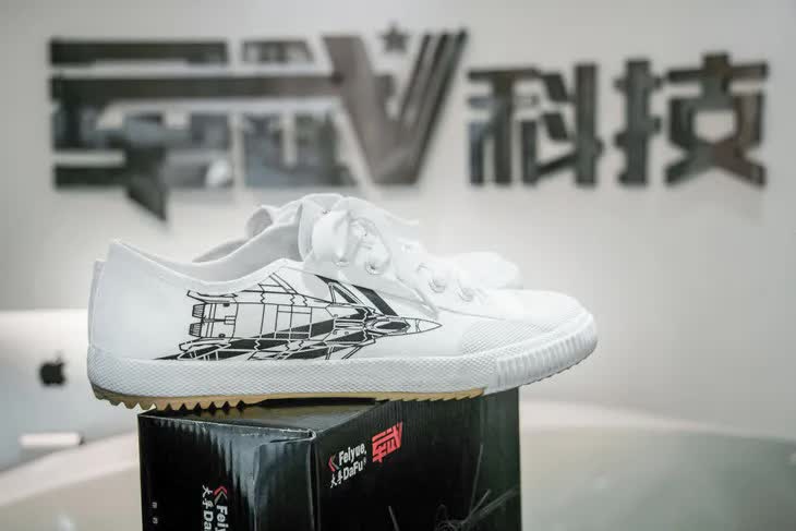 品牌皆可联，万物皆可跨，国货飞跃联名之路一去不复返？