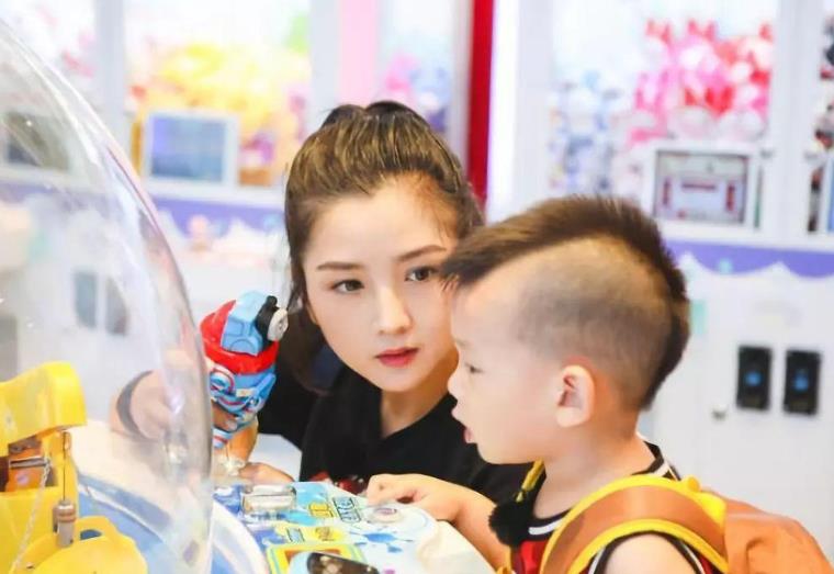 研究发现：脑力超常的孩子，通常有这3个“坏习惯”，家长别干涉