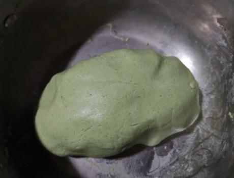 图片[5]-咸蛋黄肉松青团的做法： 不变色不回缩 软糯又香甜-起舞食谱网