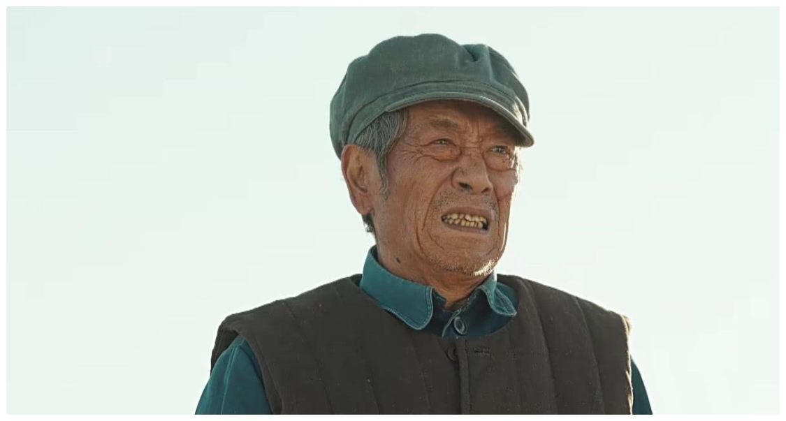 王奎荣：中国第一大反派，40岁上大学，68岁再结婚，妻子小他37岁