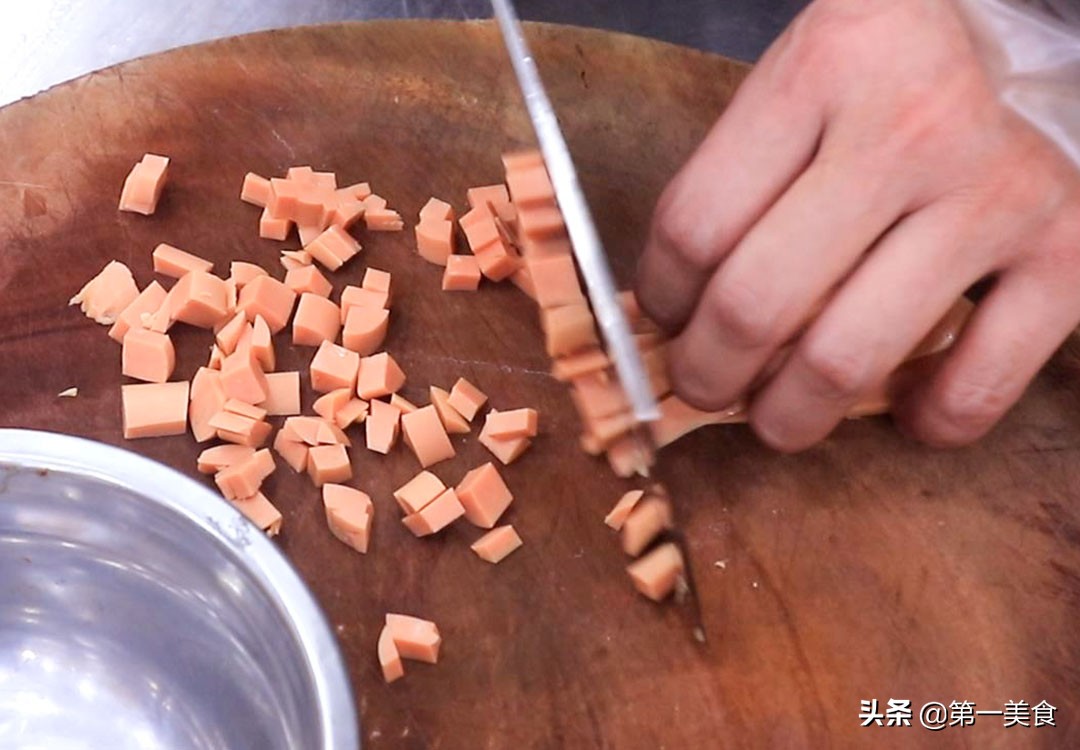 图片[8]-【蛋炒饭】做法步骤图 米饭金黄松散 粒粒分明-起舞食谱网