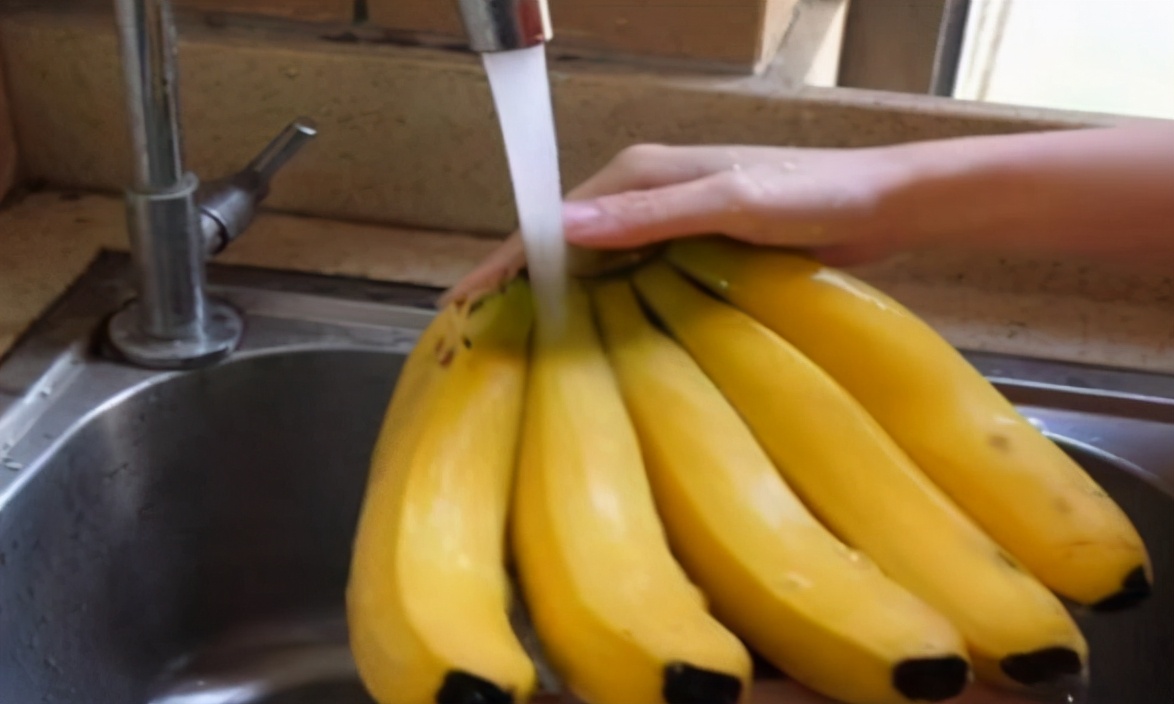 图片[8]-挑香蕉技巧 “金黄”好还“长黑点”好-起舞食谱网