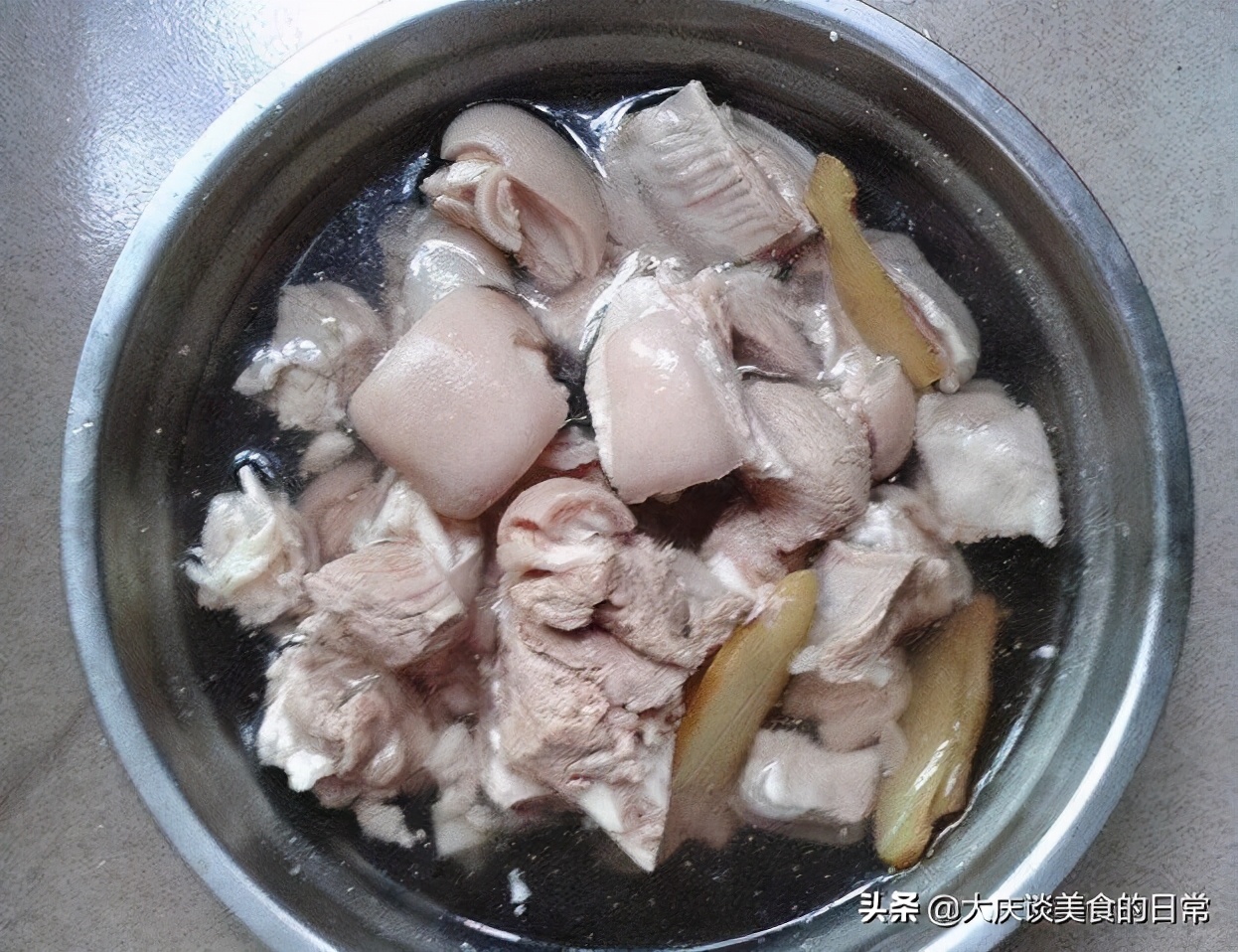 Drink more mutton soup in cold weather, don't stew it directly!  Teach you to do this, the soup is delicious and has no smell