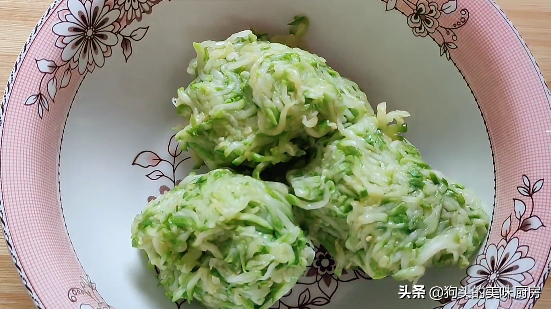 蒸包子不加酵母也能做，教你個老方法，咬一口滿嘴都是香，太香了
