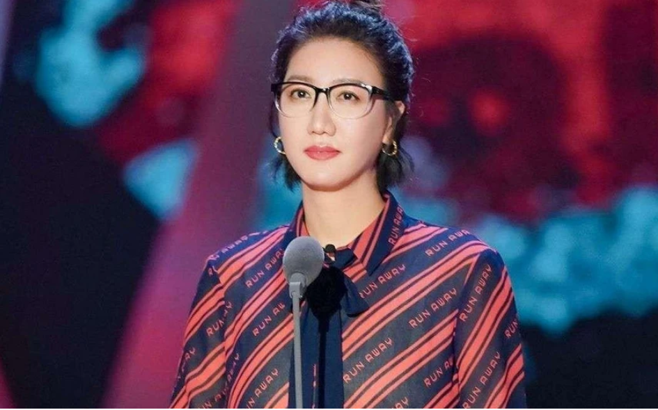 If Yi Li contest says cross talk together with Yan Hexiang, certain very cool