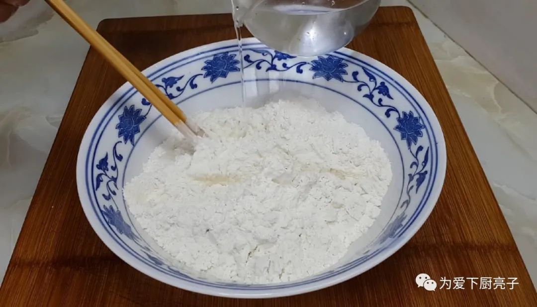 家常蔬菜捲餅做法，掌握配方技巧，張張柔軟勁道，真的太好吃了