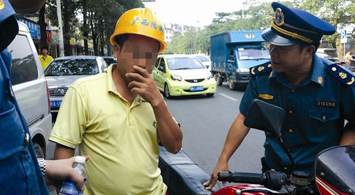 多地嚴(yán)查摩托車，今后這5種行為盡量別再犯，違者最高罰款10萬元
