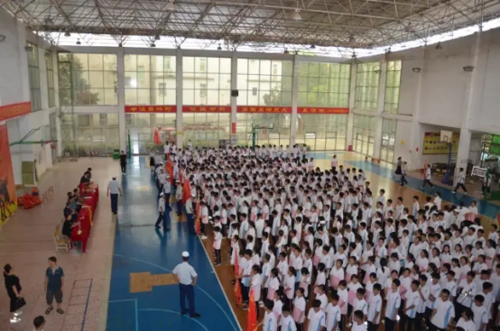 福建上杭：输入“开学季”解锁“神兽”归笼第一天