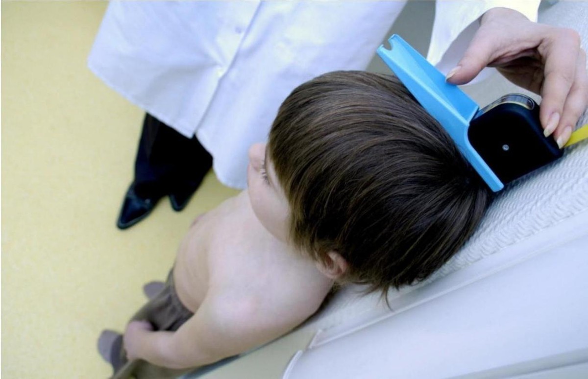 13歲男孩160cm，骨骺線快要閉合，提醒：出現2個特徵前，抓緊補救