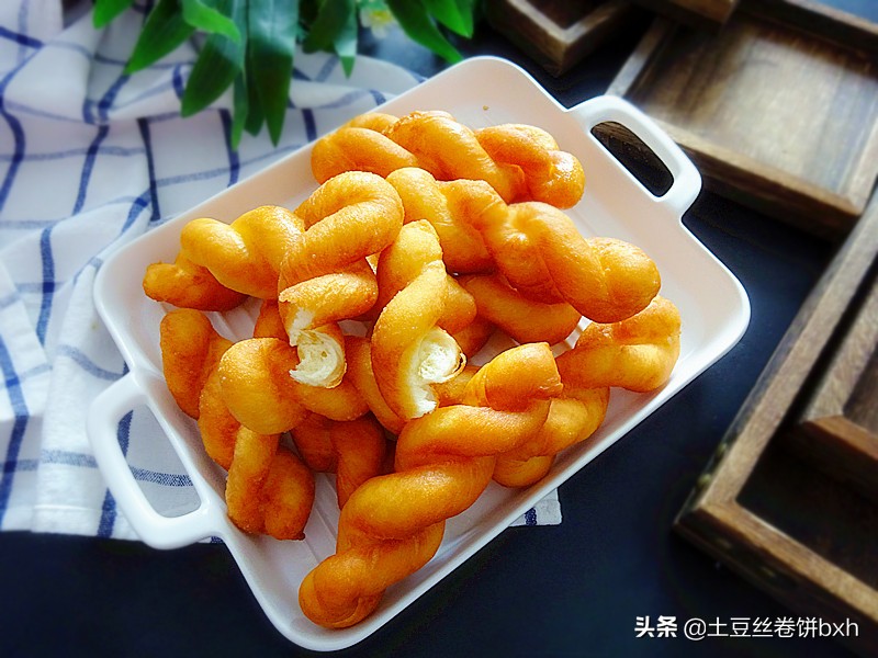 這是孩子最喜歡的早點，半小時完成，暄鬆柔軟，每次至少吃5個
