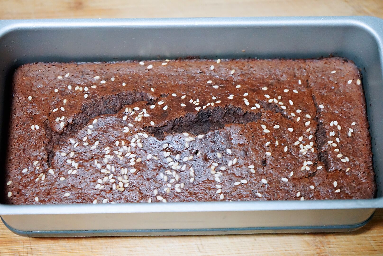 不放黄油的香蕉磅蛋糕，口感松软热量低，做法简单又省心，美味