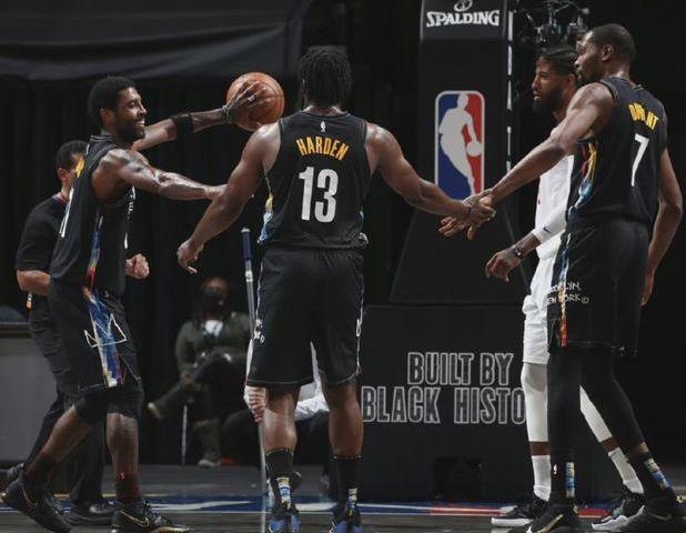 Congratulation Ervine! Congratulation basket net! Match of Europe article absent because of fiancee about to give birth, gain the championship firm? 