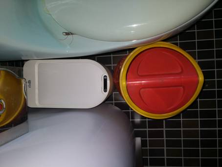 挥手之间垃圾轻松不见-小向智能垃圾桶评测
