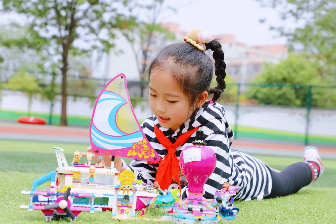 玩转科技节，开广好奇心——天府新区华中附小首届科创节活动