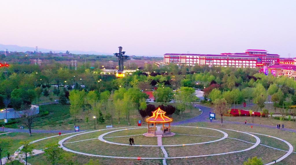 夜晚的合陽九龍公園你見過嗎