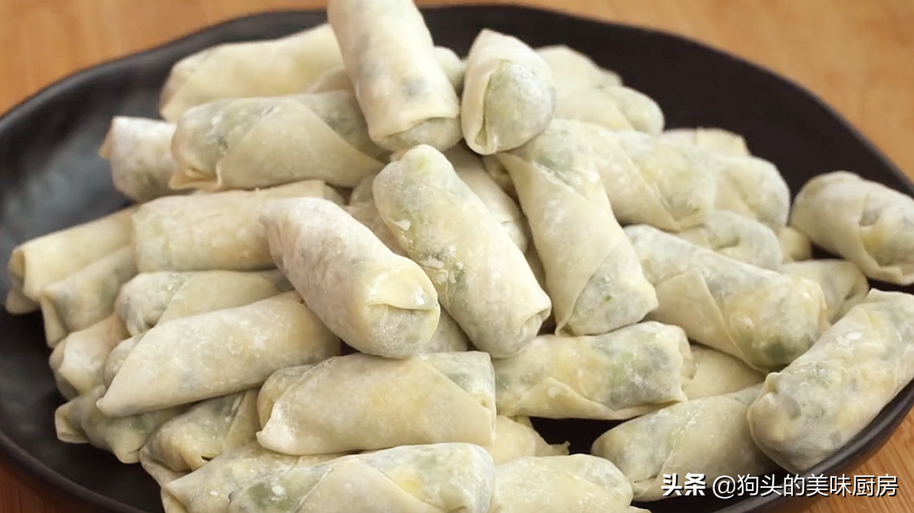 15分鐘教你做懶人炸春捲，不和麵不餳面，酥脆鮮美，好吃不油膩