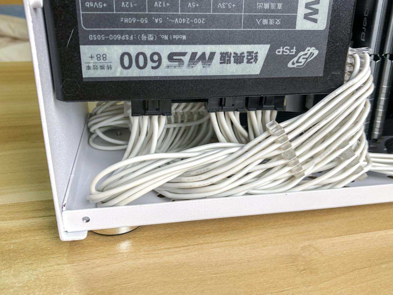 開放式ITX機箱和封閉式ITX機箱怎么選？