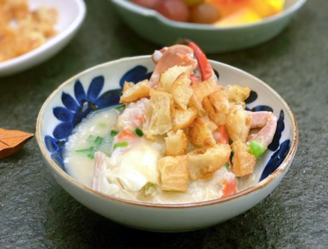 螃蟹砂锅粥的做法 鲜香味美早餐喝营养易吸收