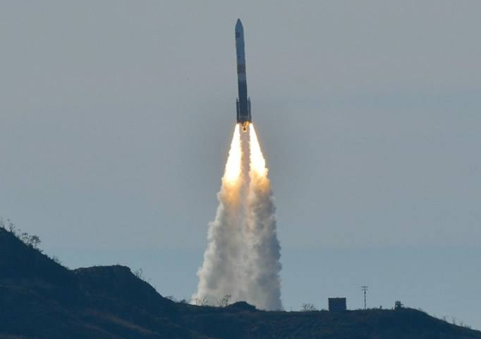 ݱйX37Bɹ䣬˿ڶӢµȹ