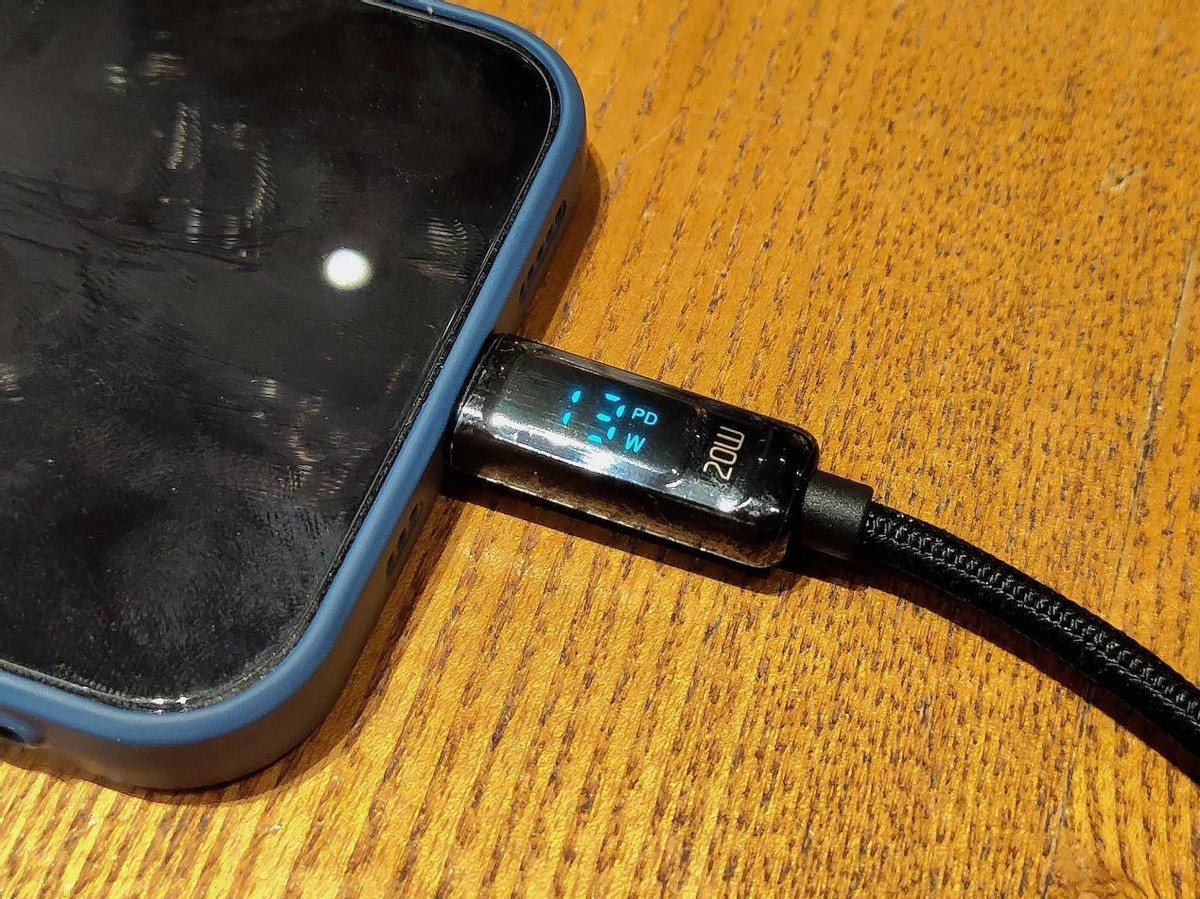 作为iPhone12过来人，我给iPhone13的伙伴推荐充电套装
