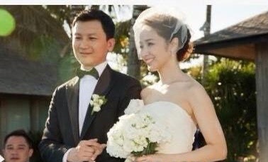 侯佩岑回憶產後細節，靠丈夫幫助如廁，走出周杰倫的陰影活出甜蜜