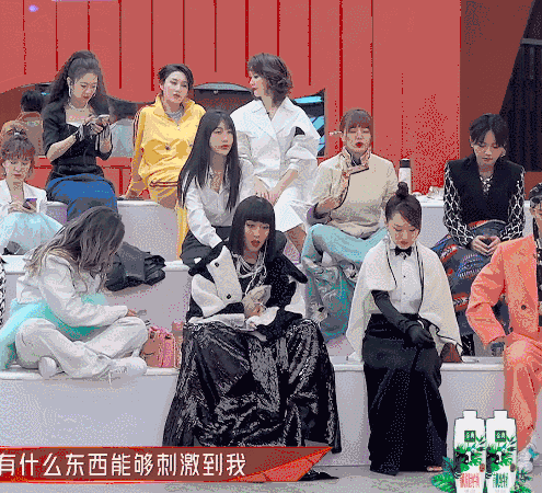 老天爷追着喂饭都没爆红，这位姐到底有多“懒