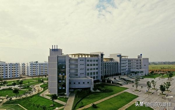 四川建筑职业技术学院校园风光