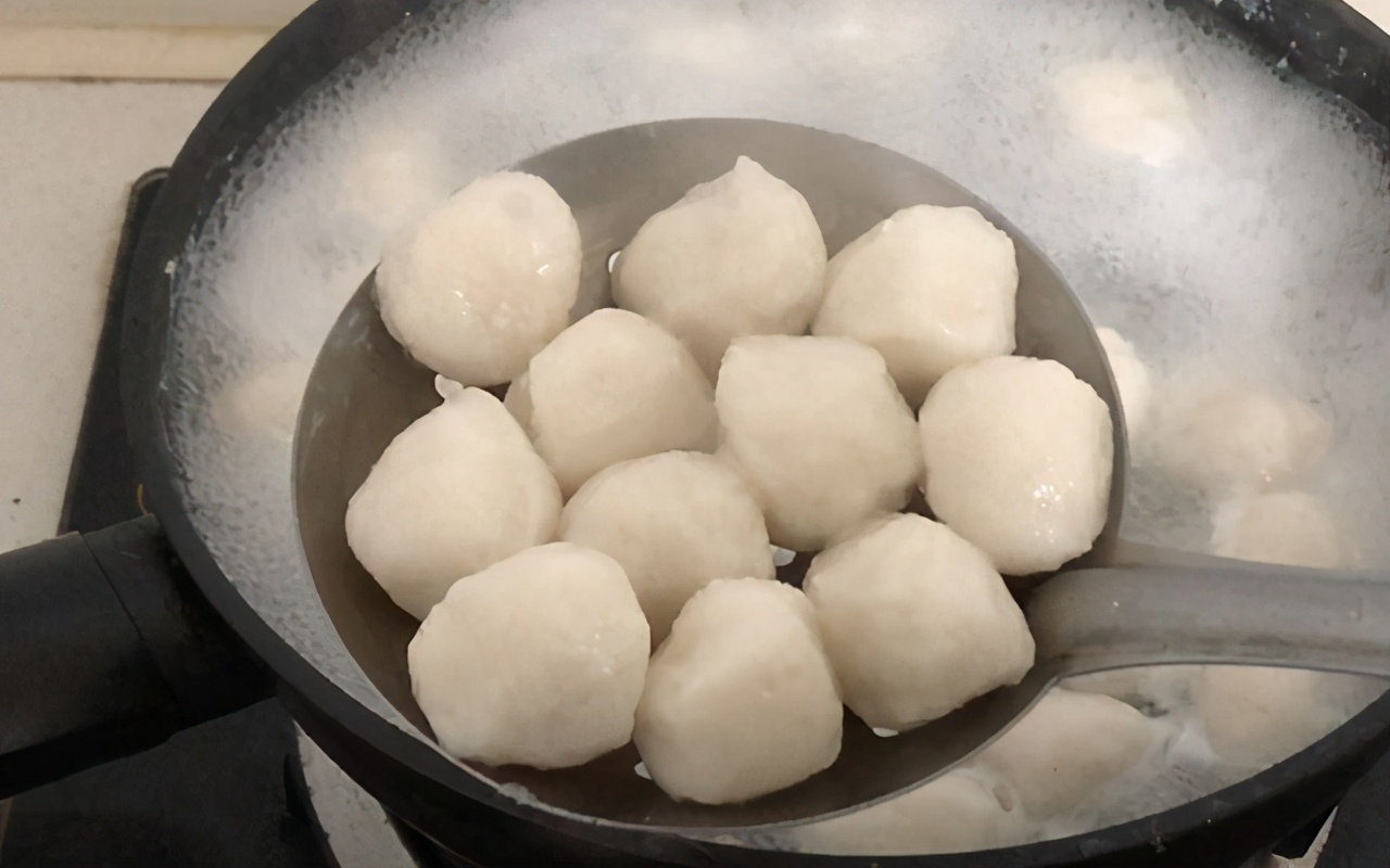 火鍋丸子怎麼做才好吃，手把手教你做，真材實料，Q彈好吃又實惠
