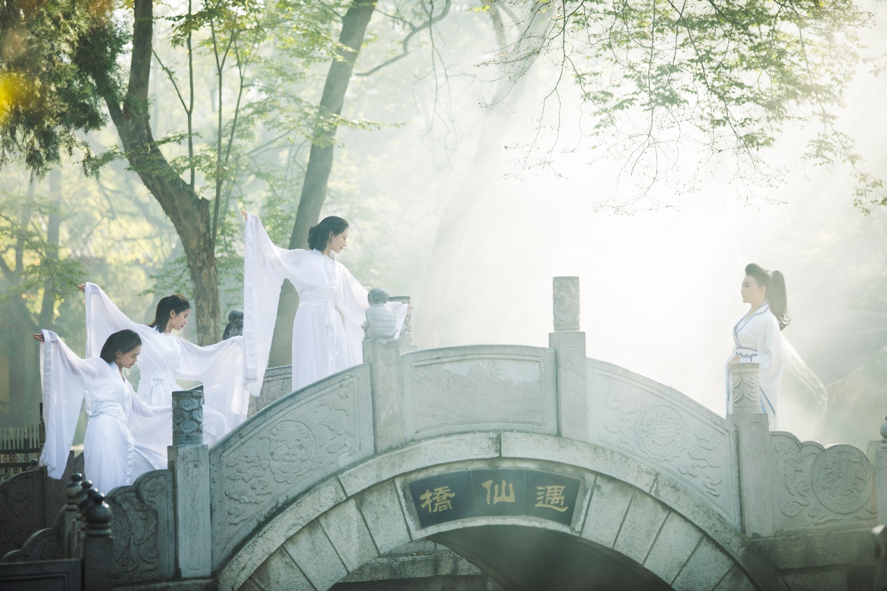 青年女中音刘子旗放歌英雄山《天下华山》礼赞“华夏之根”