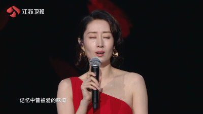 一人带五个热搜，她又火了