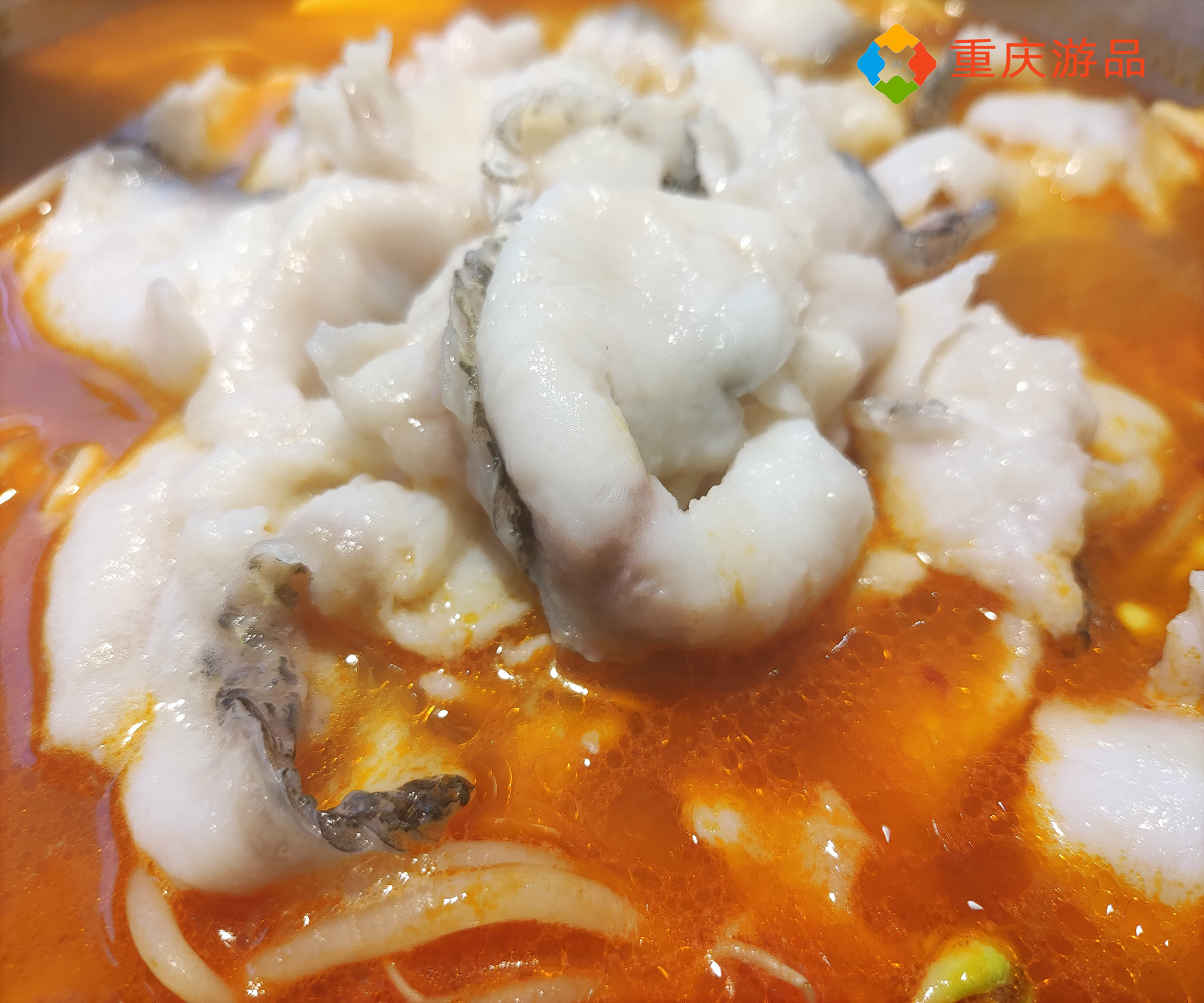 打破传统的贵州酸汤鱼，直接煮好上桌，重庆人会不会买账？