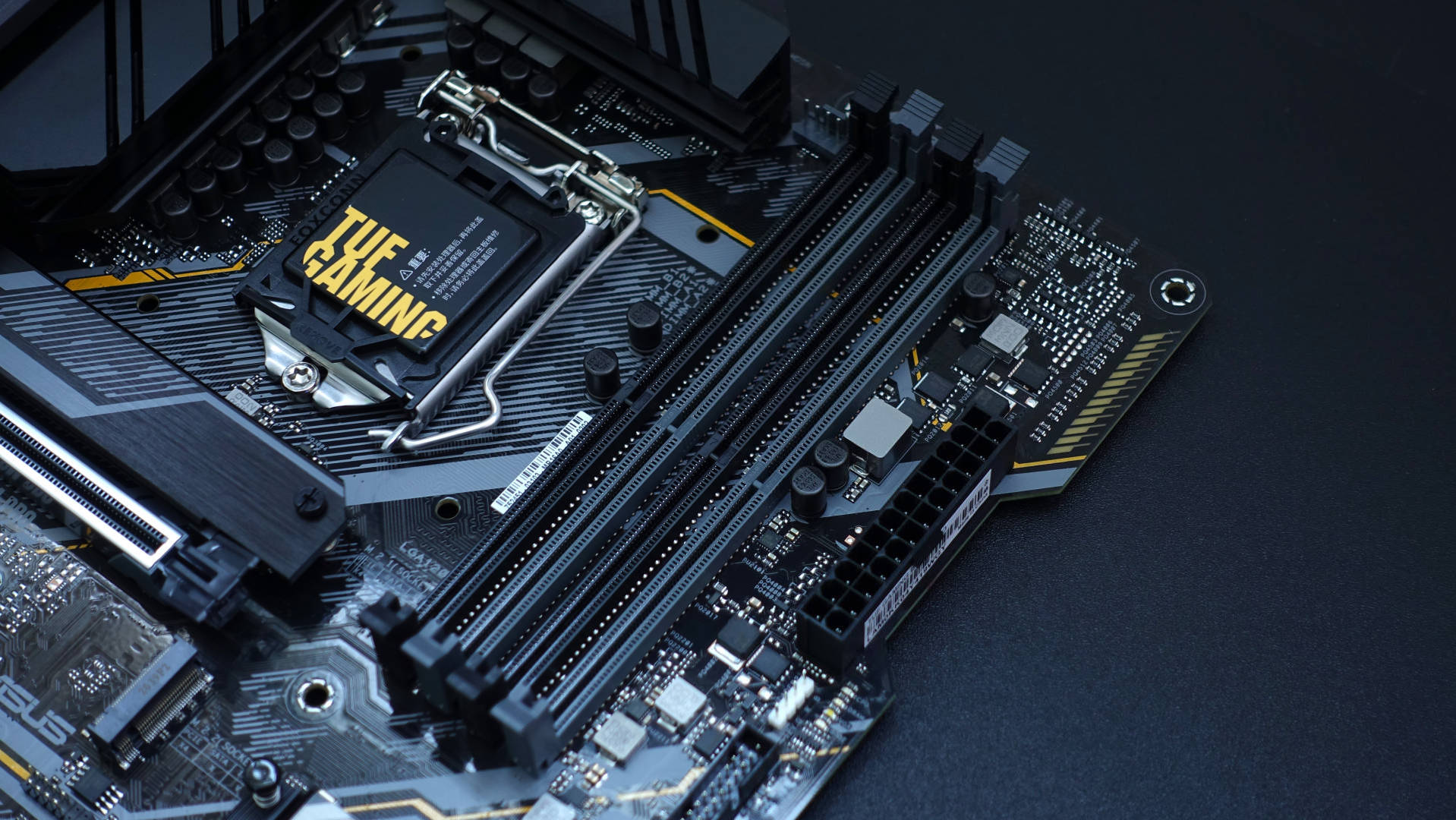 千元主板也可搭载十代CPU，华硕B460重炮手PRO装机实测