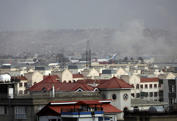 一触即发！喀布尔大爆炸，IS阿富汗分支终极报复，美军伤亡惨重