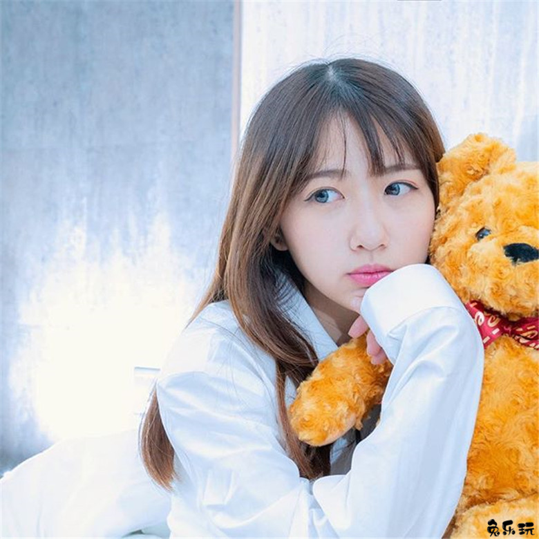 顶级配置颜值的软萌妹子看的热血难捱！这营养真好！