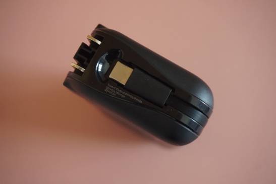 全快充、自带线、直插电-REMAX睿量五合一充电器评测