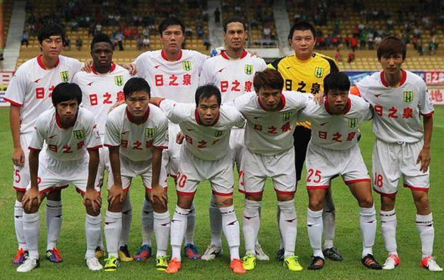 中国足坛最近10年消失的职业队：一共45支，上赛