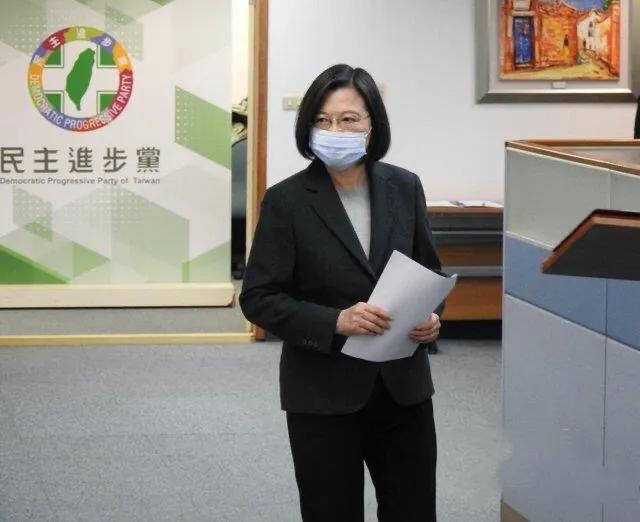 民進黨當局對大陸又變�硬�了？ 港媒：蔡英文在賭美國的態度