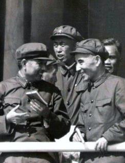 开国少将傅崇碧，因得罪林彪被监禁七年，周总理：这几年你受苦了